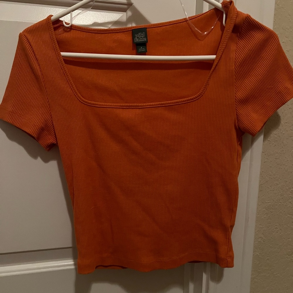 Burnt orange square neck crop shirt